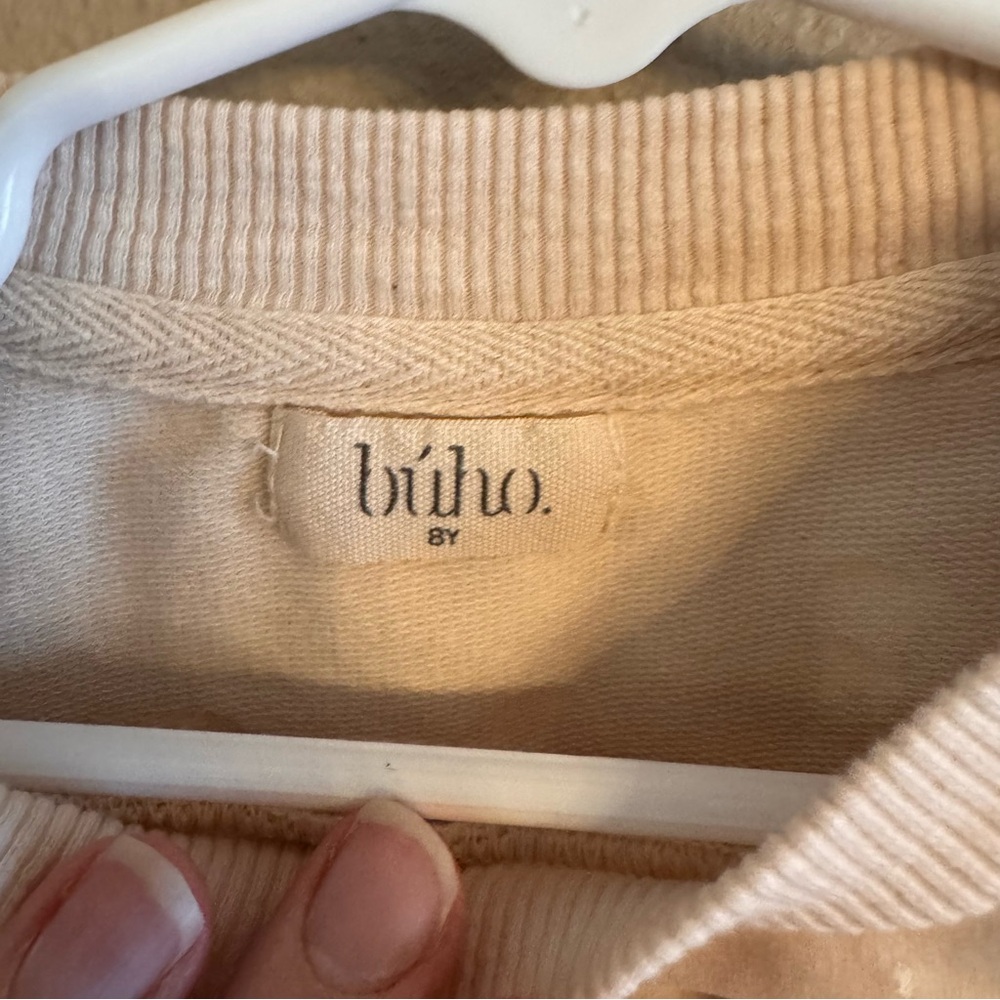 BUHO Ruffle Apple‎ Sweatshirt - Picture 3 of 6